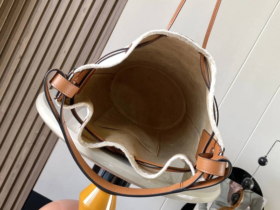 Resilient Loewe Bucket Bags 71999