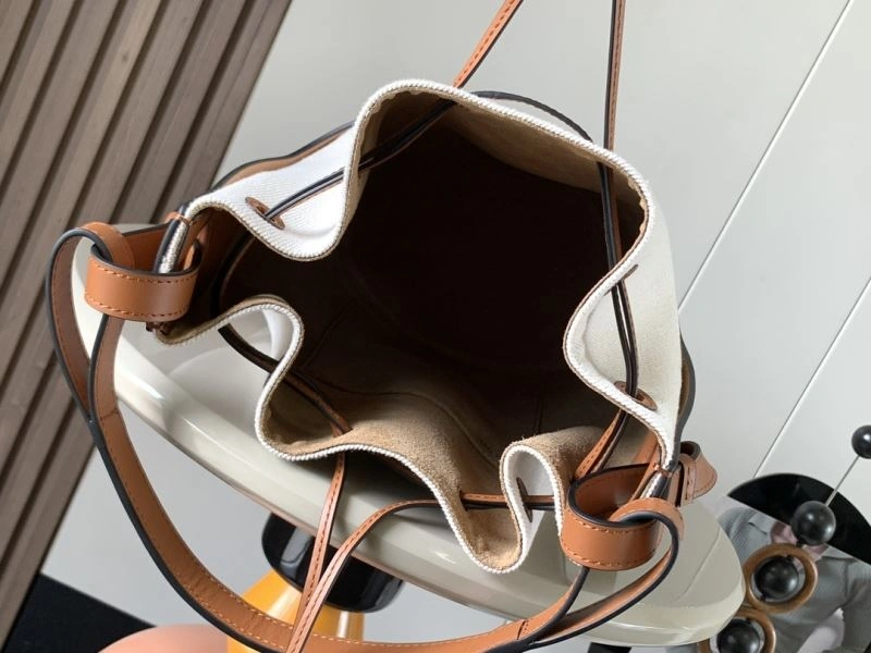 Unisex Loewe Bucket Bags 67144