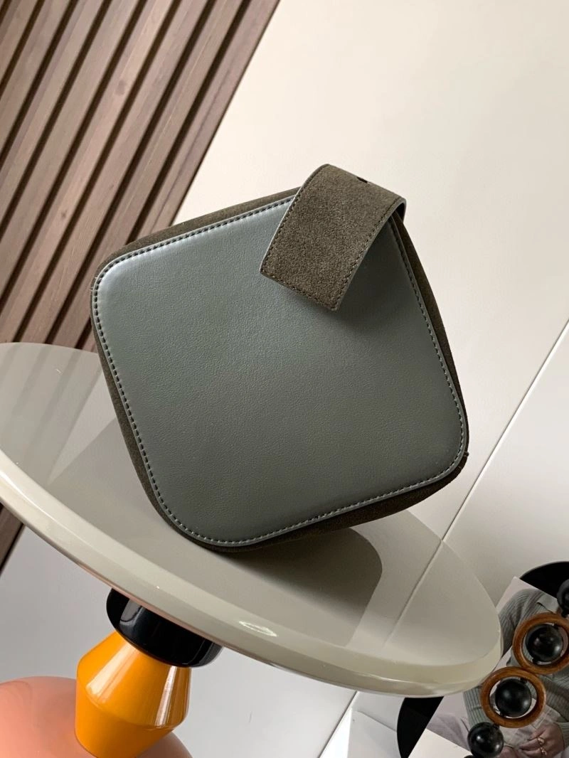 Loewe Bucket Bags EyeCatching 67098