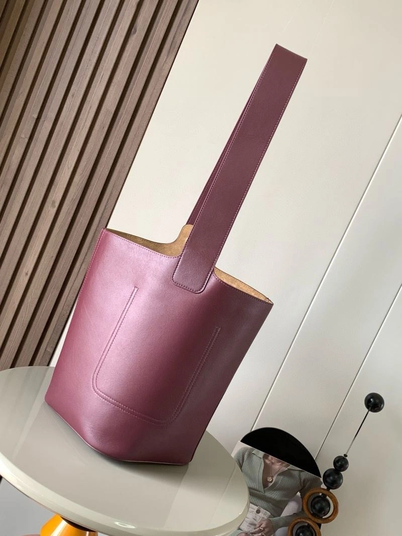 Loewe Bucket Bags Tailored 67103