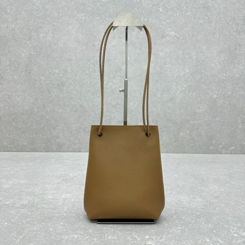Supportive Loewe Bucket Bags 55696