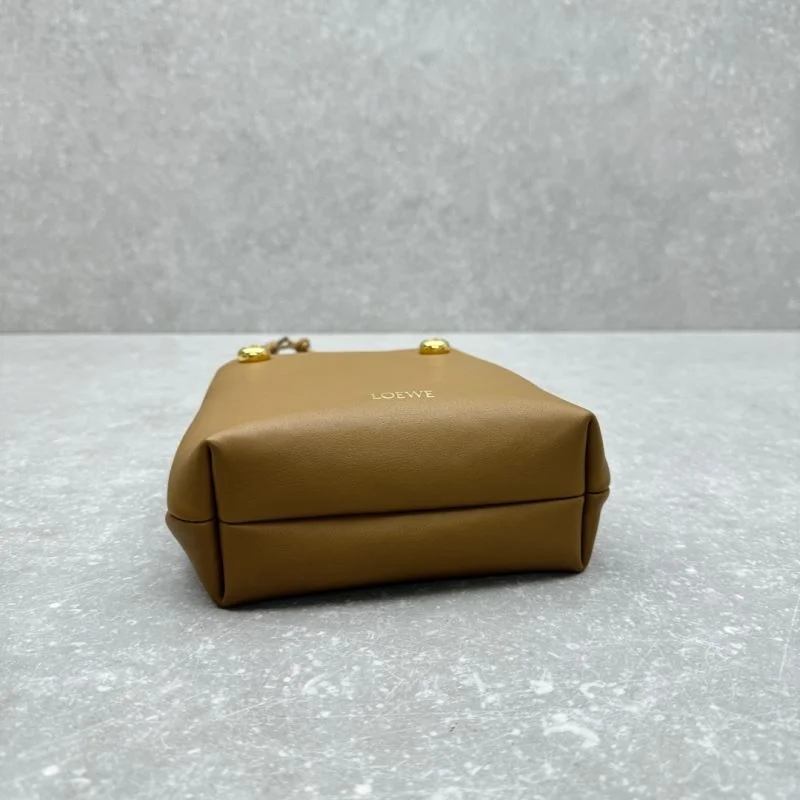 Supportive Loewe Bucket Bags 55696
