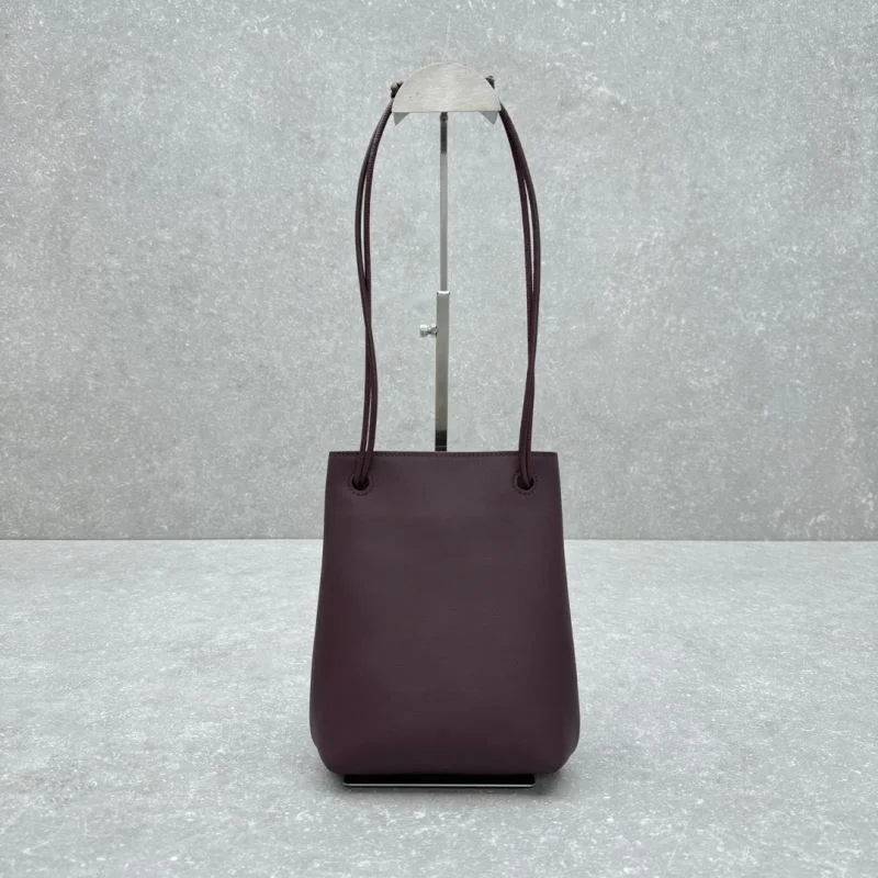 Loewe Bucket Bags Bold 55695