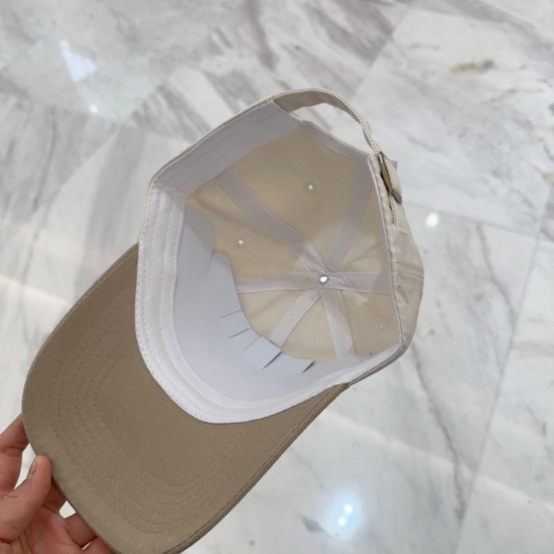TravelReady Loewe Caps 258460
