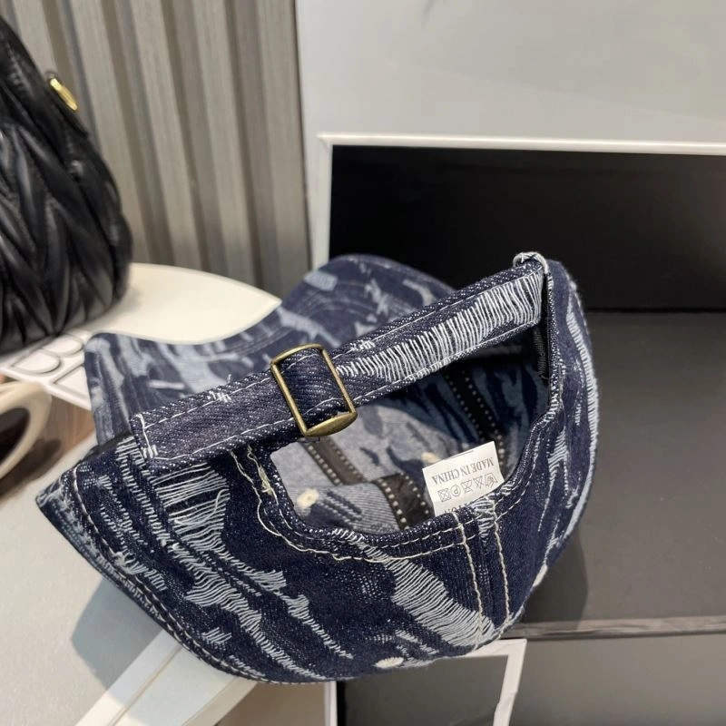 Loewe Caps Sophisticated 258435