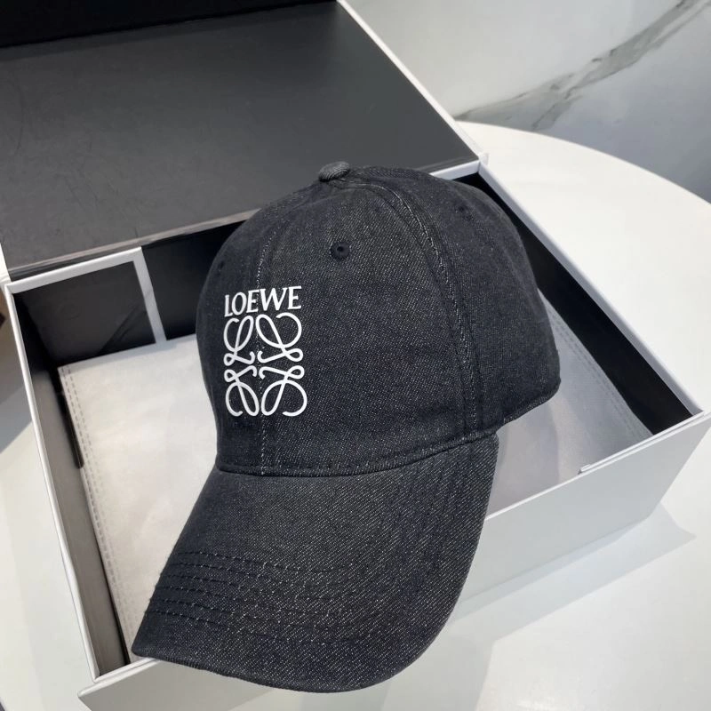 Effortless Loewe Caps 258439