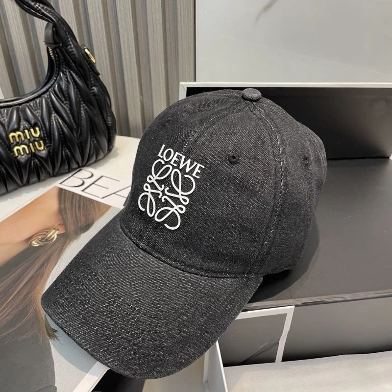 Effortless Loewe Caps 258439