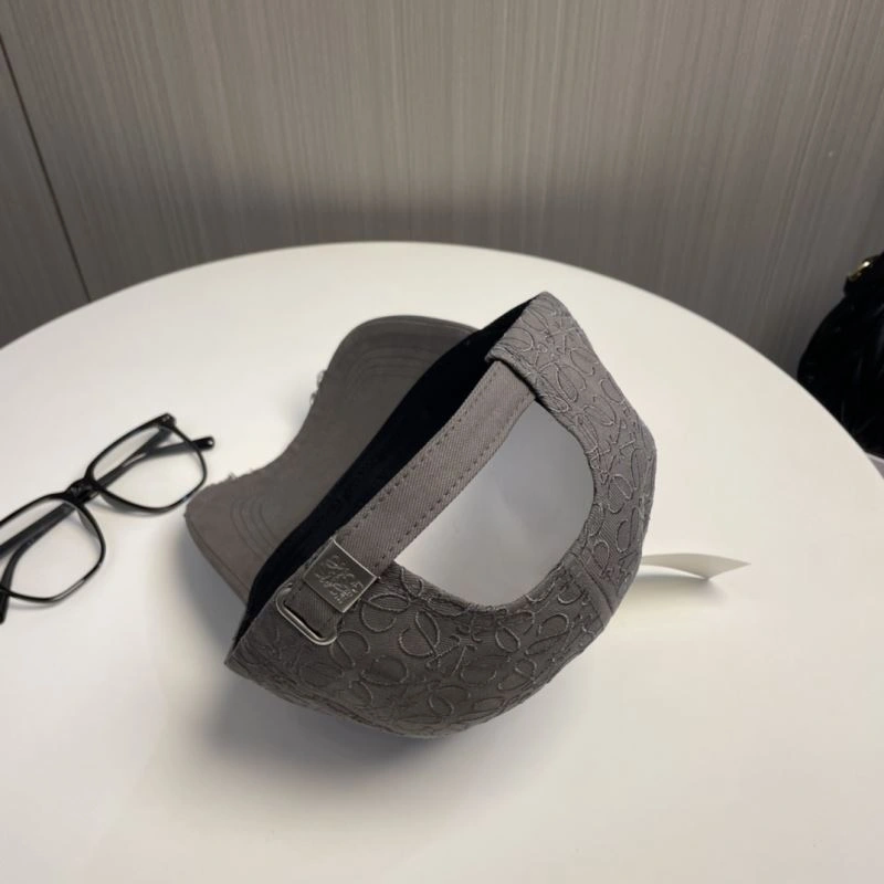 TechFriendly Loewe Caps 258420