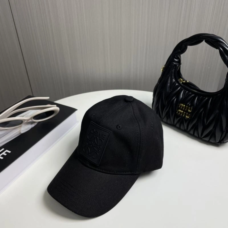 Loewe Caps Unique 258410