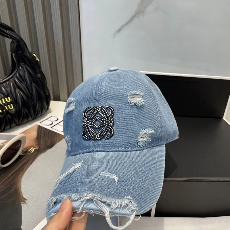 Loewe Caps Sleek 258413