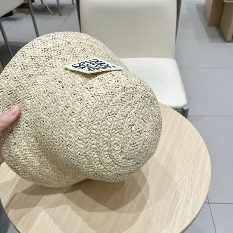 Effortless Loewe Caps 258396