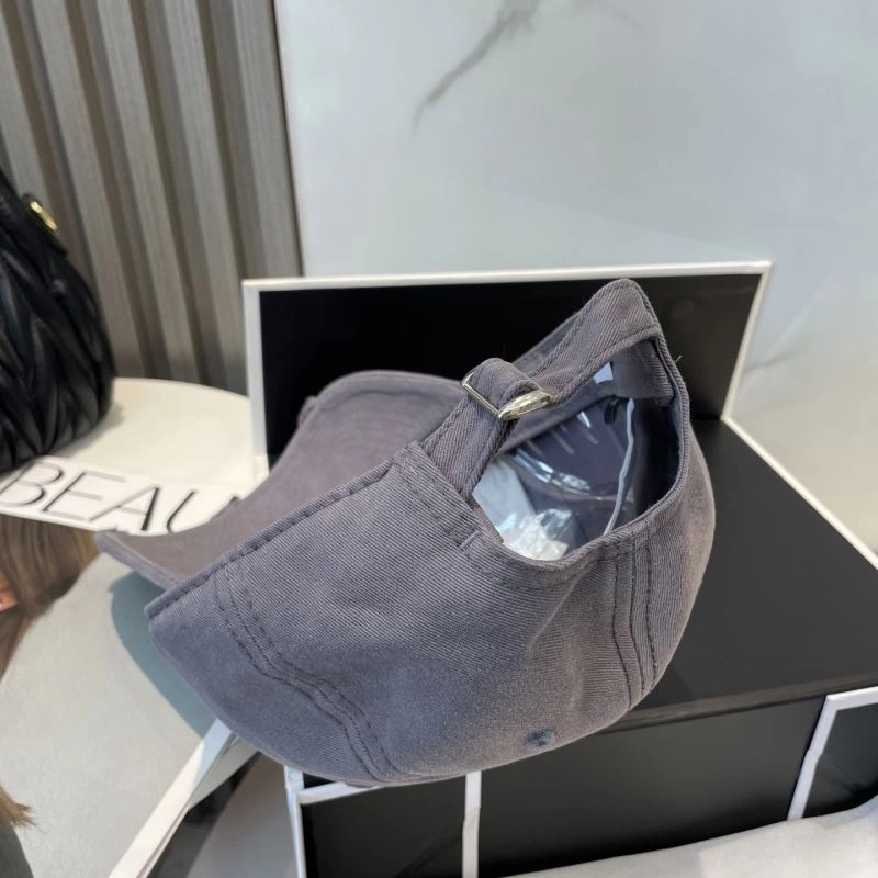 Original Loewe Caps 258391