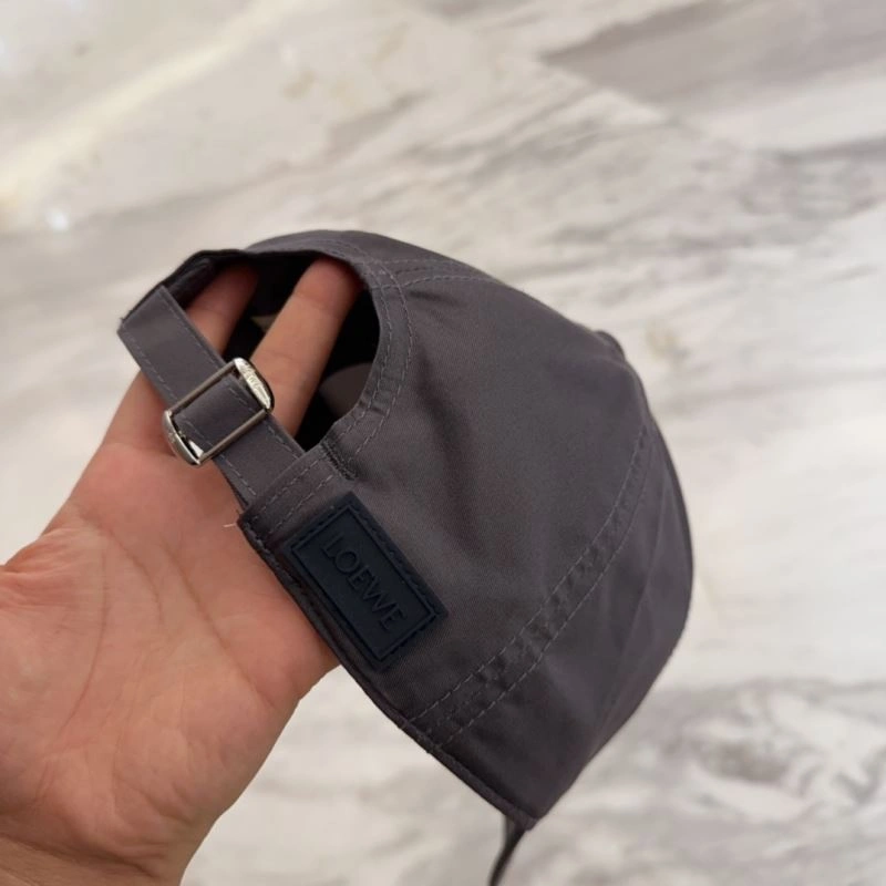 TopPick Loewe Caps 258366