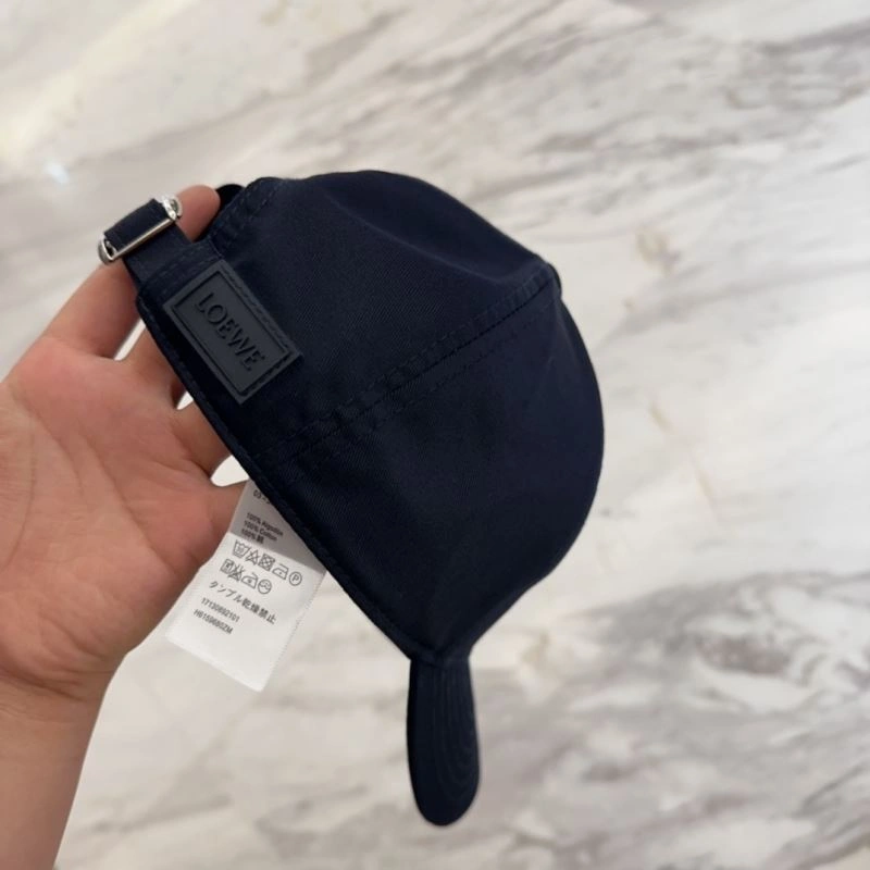 Upgraded Loewe Caps 258367