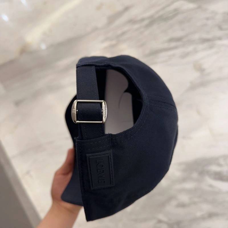 Upgraded Loewe Caps 258367