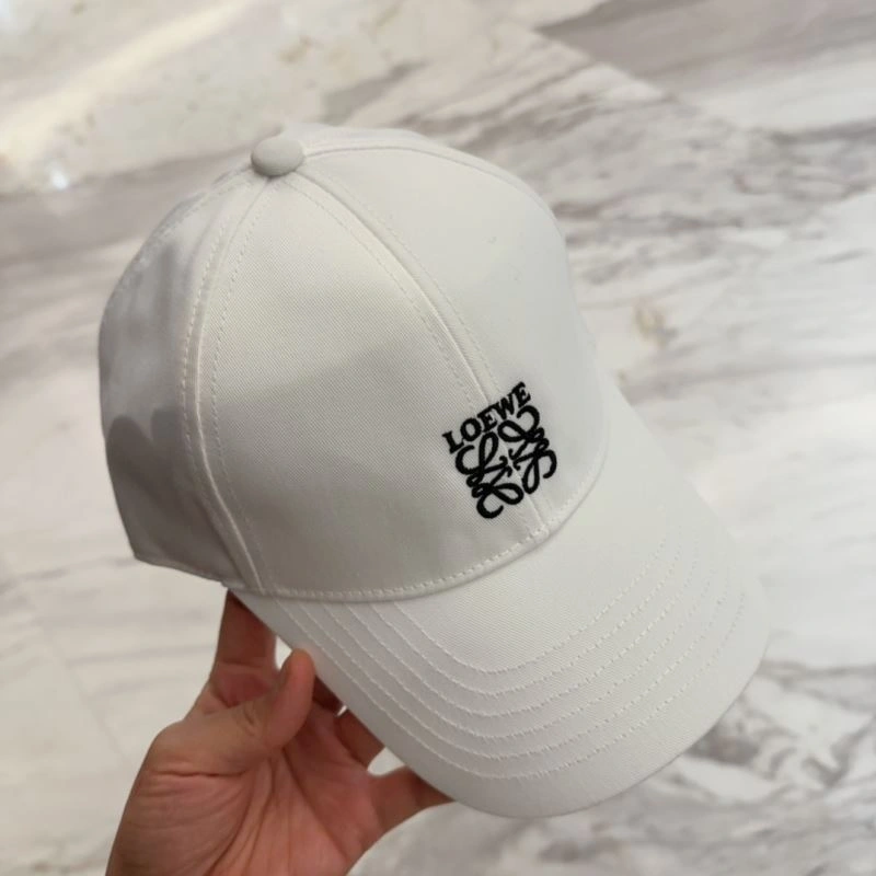 UrbanChic Loewe Caps 258374