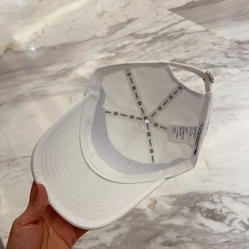 UrbanChic Loewe Caps 258374