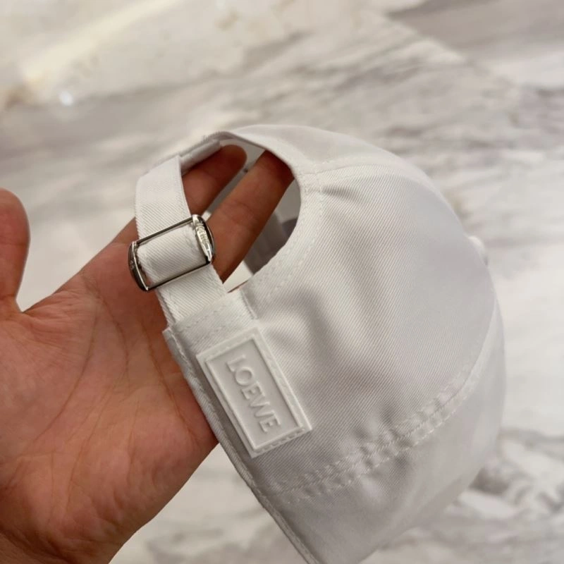 UrbanChic Loewe Caps 258374