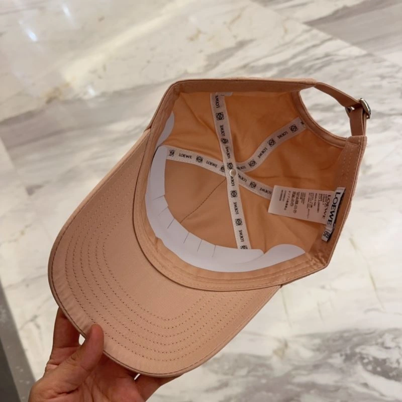 Bright Loewe Caps 258381