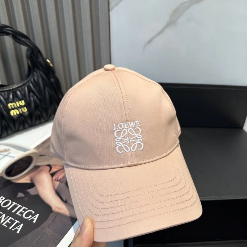 WeatherProof Loewe Caps 258351