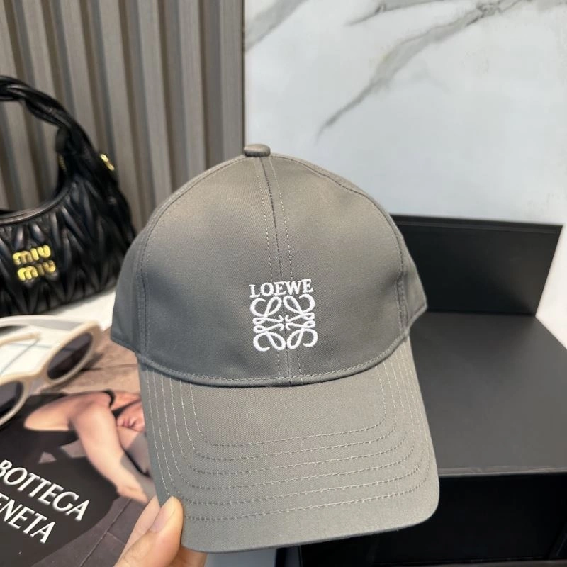 OdorResistant Loewe Caps 258356