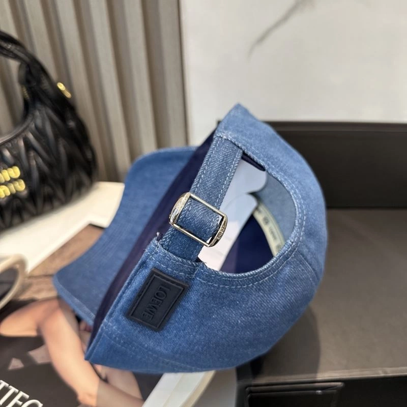 Durable Loewe Caps 258340