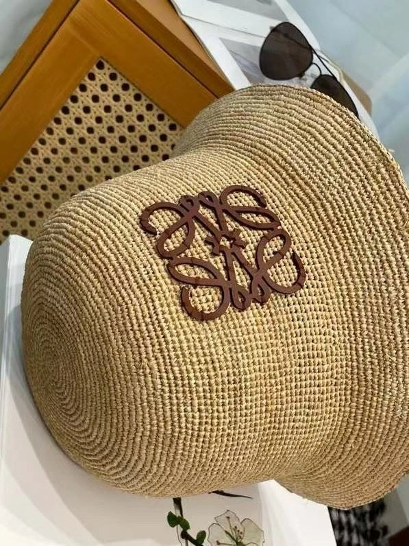 MultiPurpose Loewe Caps 261975