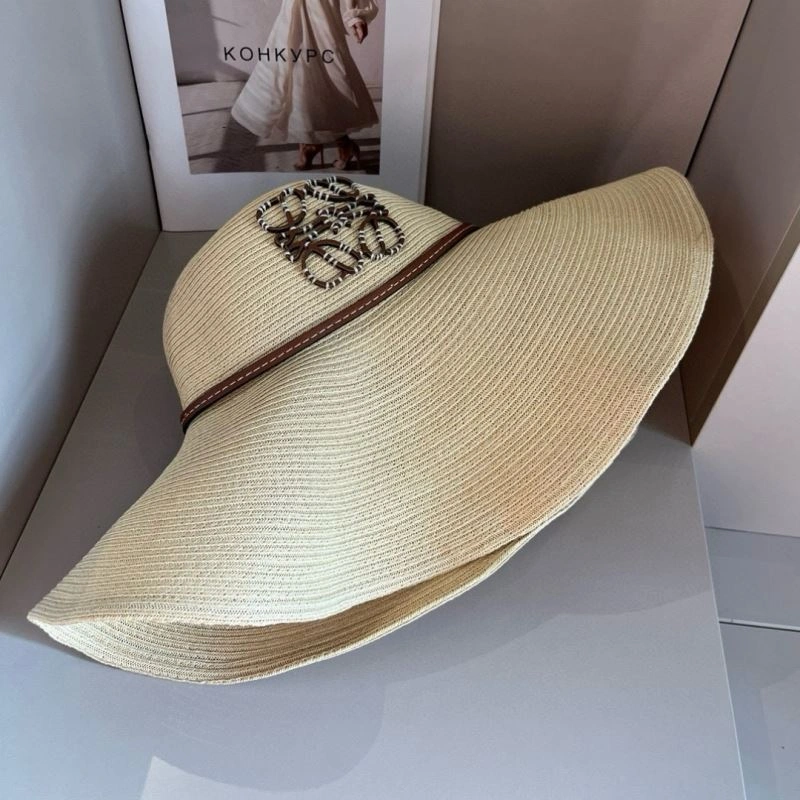 Refined Loewe Caps 261978