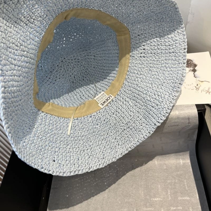 Practical Loewe Caps 261917