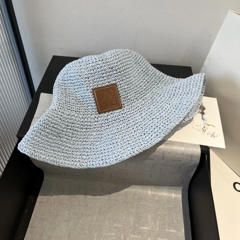 Practical Loewe Caps 261917