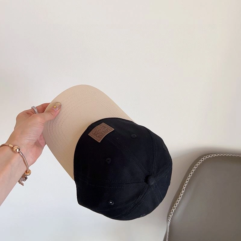 Durable Loewe Caps 261935