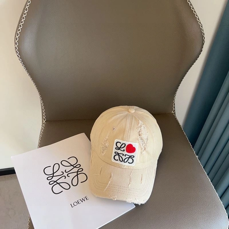 Modern Loewe Caps 261922