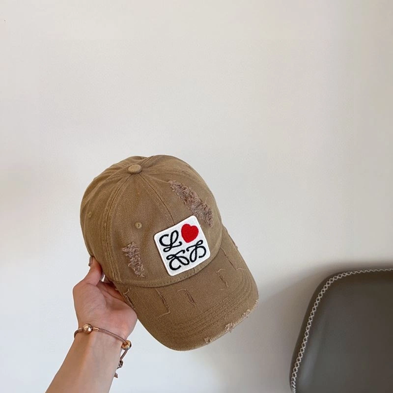 Snug Loewe Caps 261933