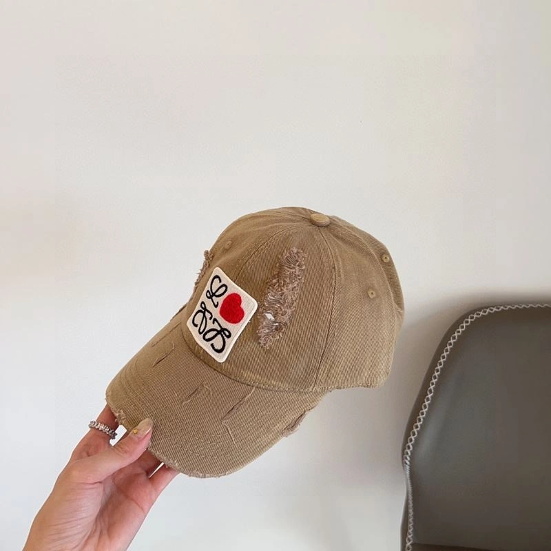 Snug Loewe Caps 261933