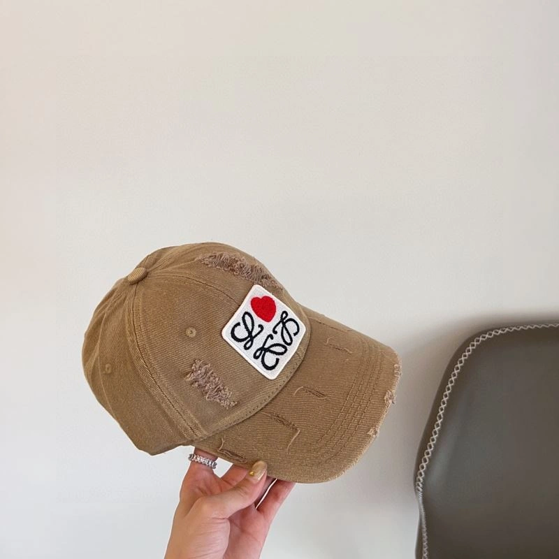 Snug Loewe Caps 261933