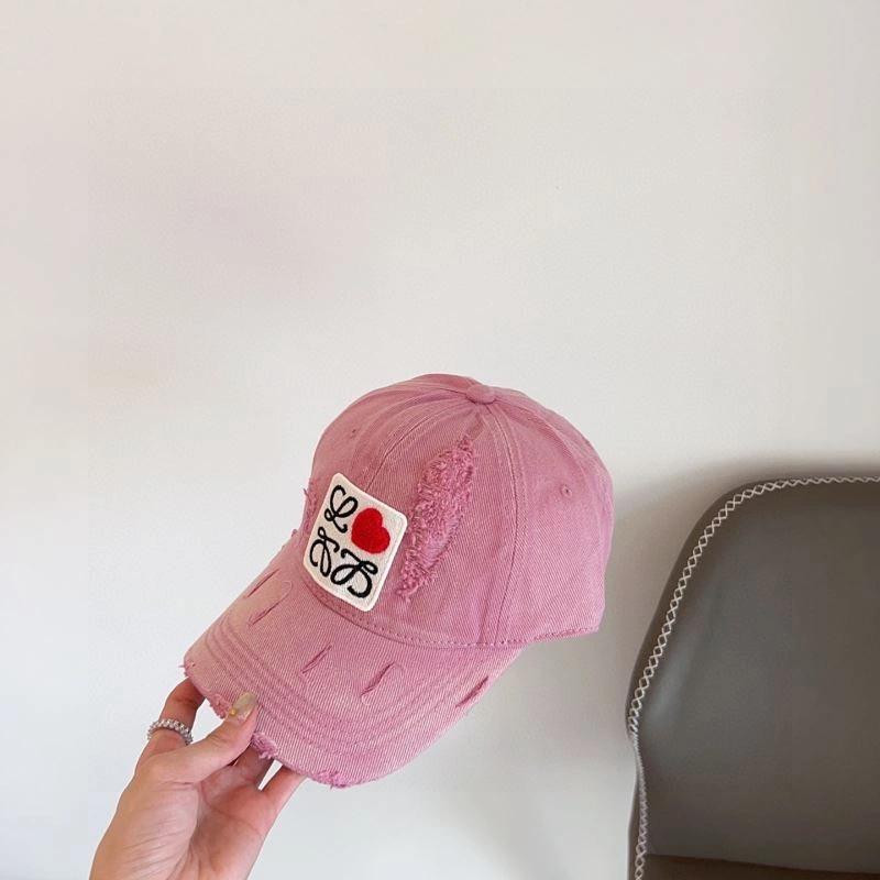 OdorResistant Loewe Caps 261934