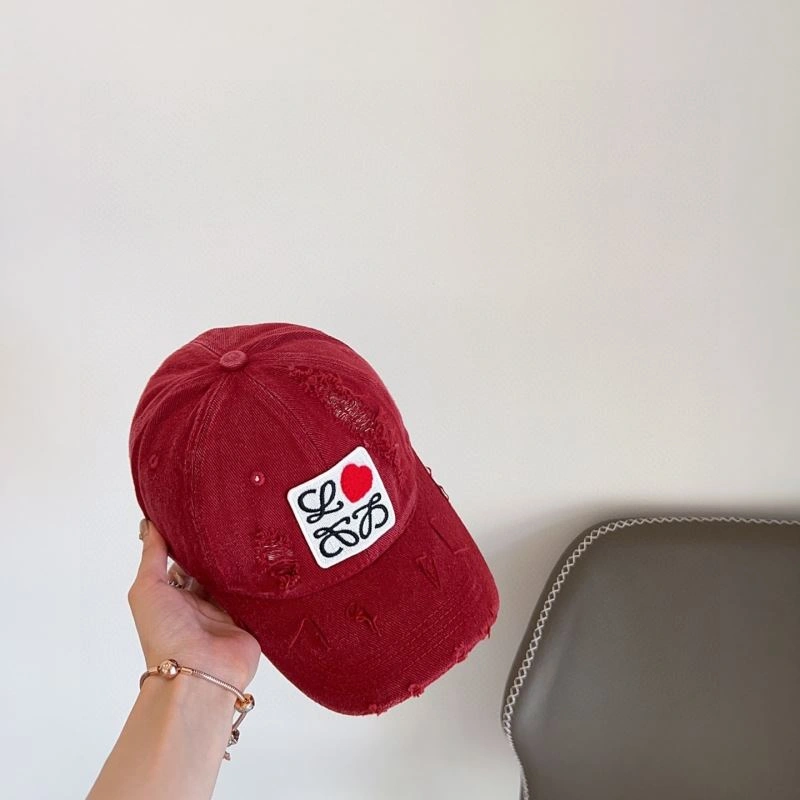 Bright Loewe Caps 261914