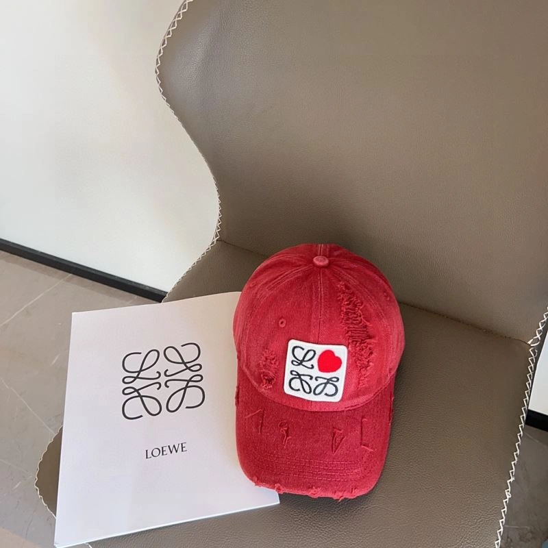 Bright Loewe Caps 261914