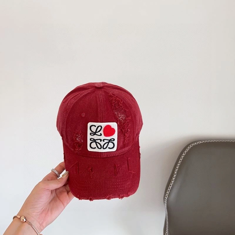 Bright Loewe Caps 261914