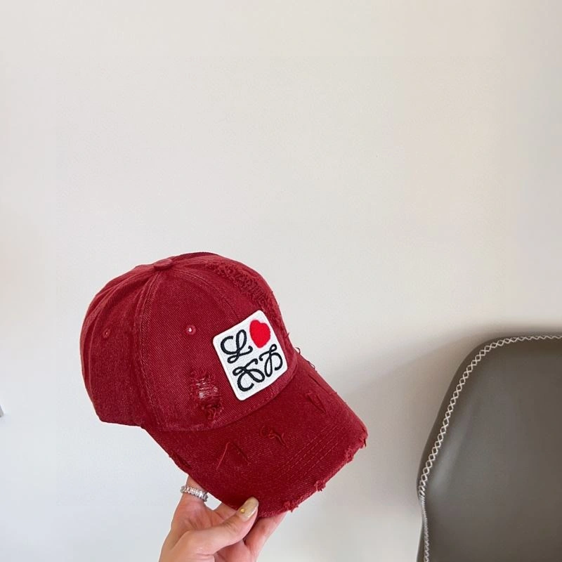 Bright Loewe Caps 261914