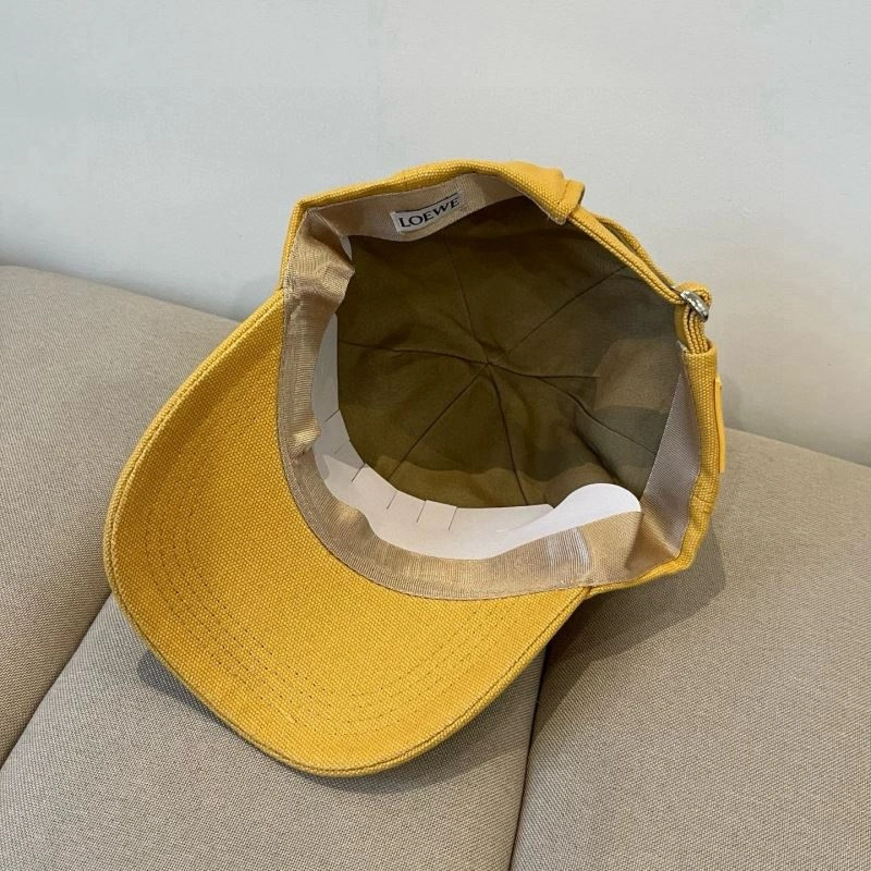 Loewe Caps Bold 261919
