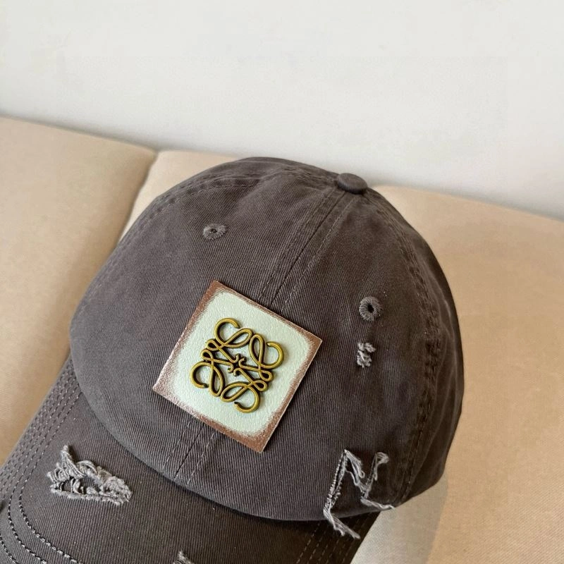 Popular Loewe Caps 261911