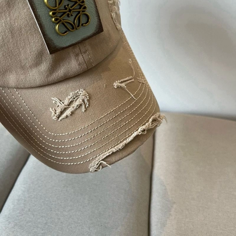 Chic Loewe Caps 261913