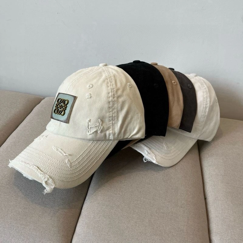 Chic Loewe Caps 261913