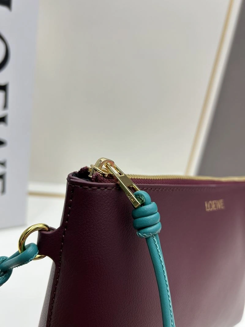 Loewe Clutch Bags Contemporary 83812