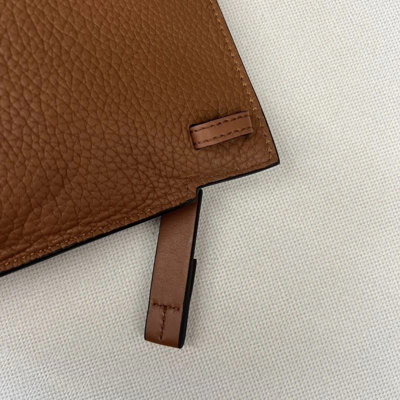 Loewe Clutch Bags Breathable 77427