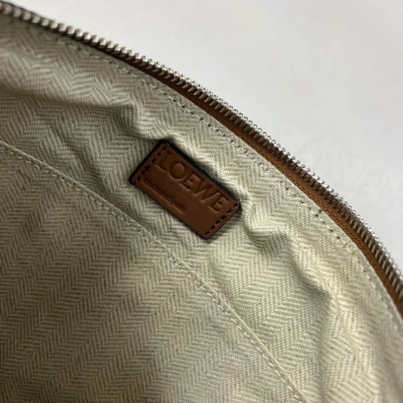 Loewe Clutch Bags Breathable 77427