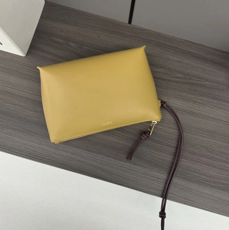 GoodFit Loewe Clutch Bags 61686