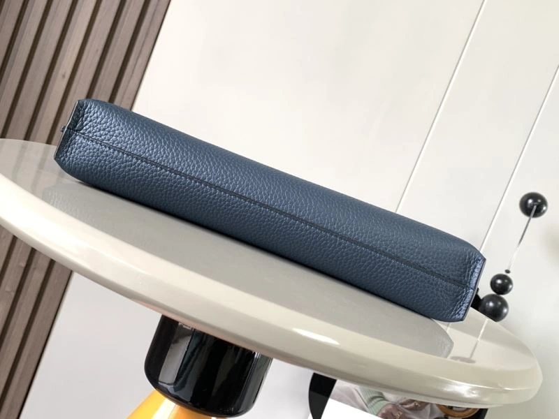 ComfortFit Loewe Clutch Bags 77540
