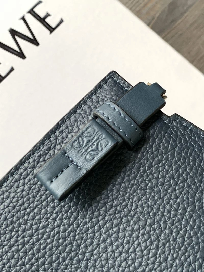 ComfortFit Loewe Clutch Bags 77540